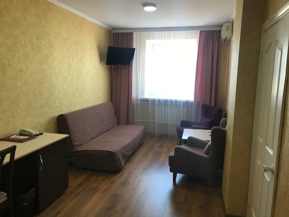 City Hotel Ust-Kamenogorsk Exterior photo
