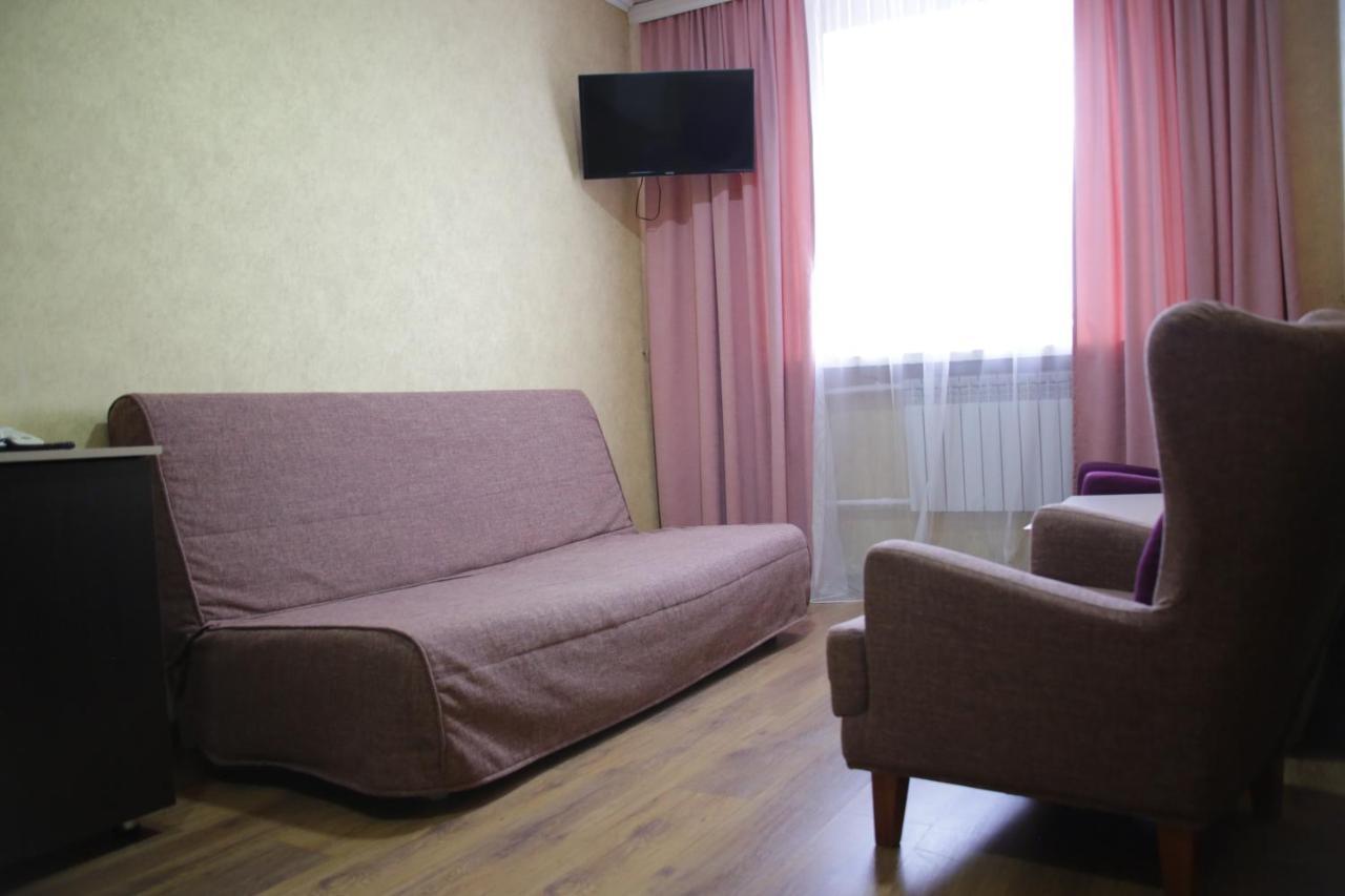 City Hotel Ust-Kamenogorsk Exterior photo